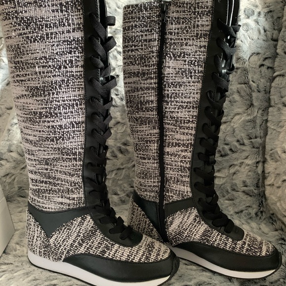 Sneaker Boot - Picture 2 of 7